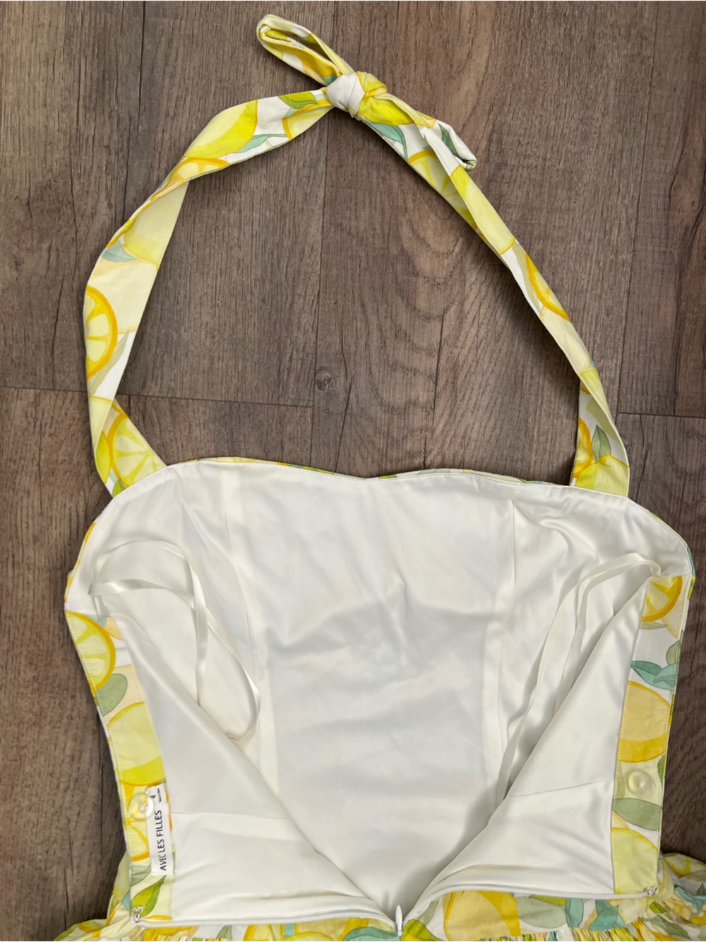 Avec Les Filles Limoncello Lemon Print Convertible Romper Dress - Picture 8 of 10